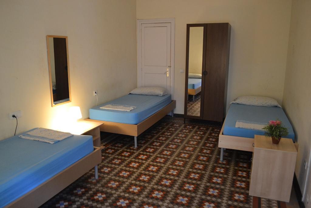 Blue Hostel 巴塞罗那 客房 照片