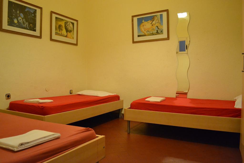 Blue Hostel 巴塞罗那 客房 照片